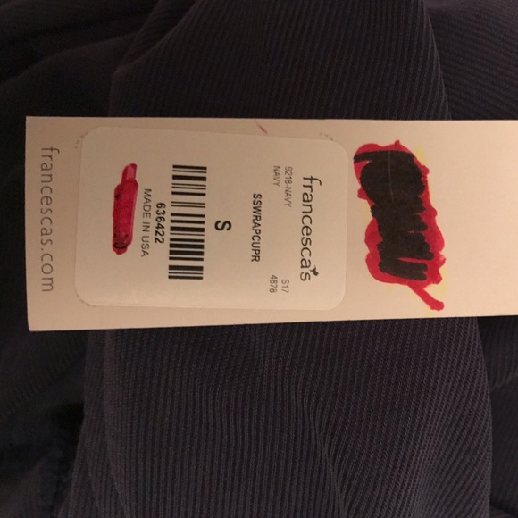 NWT Francesca’s Alya Navy Wrap Top Size Small - Picture 4 of 4